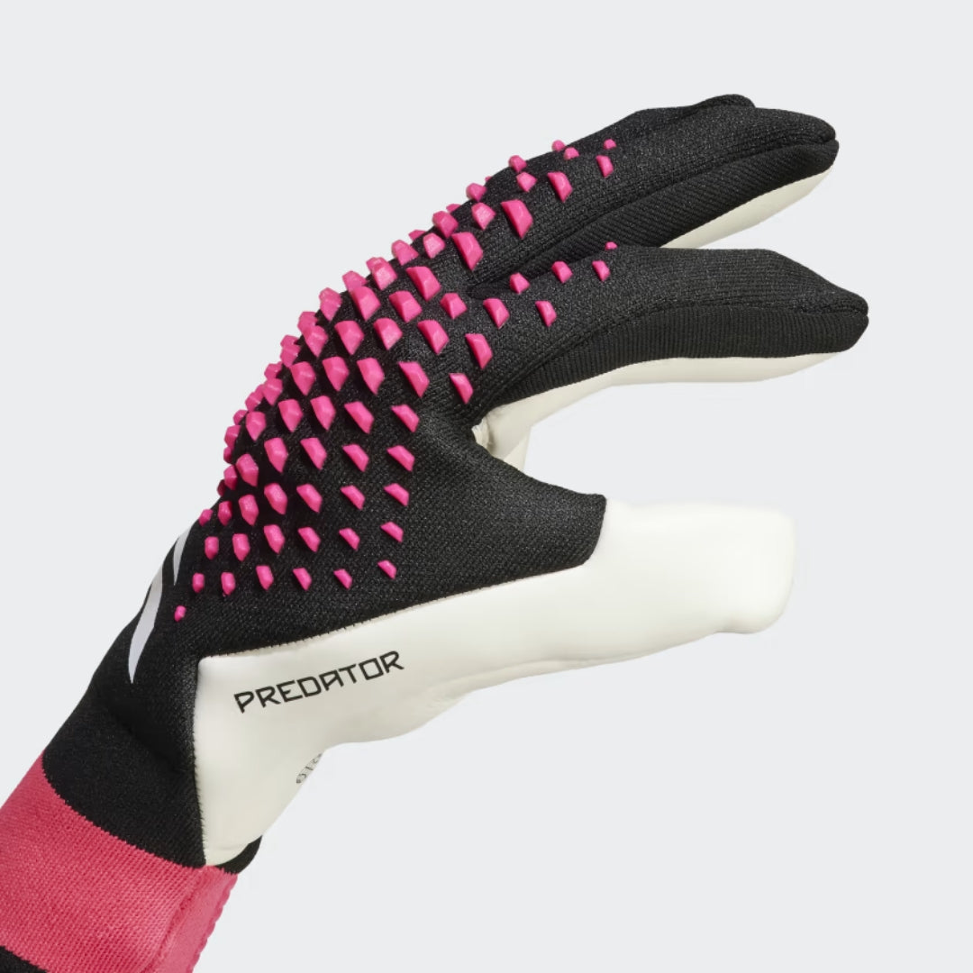 Predator Pro Goalkeeper Gloves